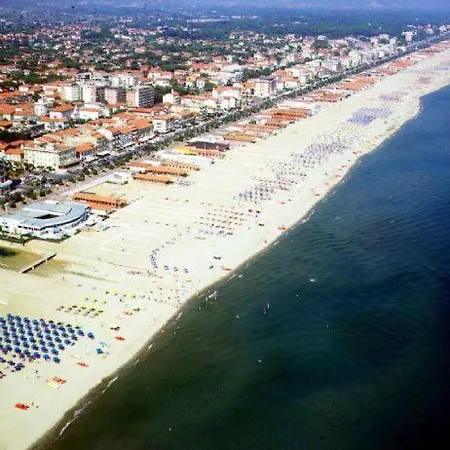 Vakantiehuis Casa Dell'ulivo Antico Viareggio